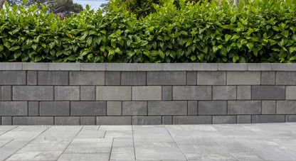 Stonegate Contemporary Retaining Wall color: Brownstone